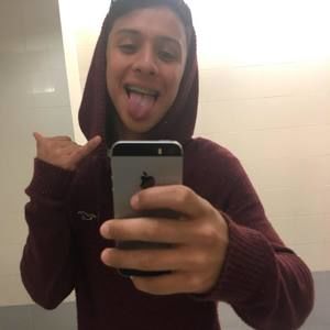 Meet your Posher, Roberto